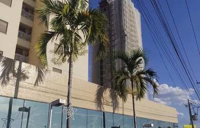 Imagem: O apartamento possui 2 Dormitórios, 2 Banheiros, 2 Vagas na