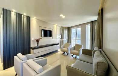 Imagem: O apartamento possui 3 Dormitórios, 1 Banheiro, 3 Vagas na