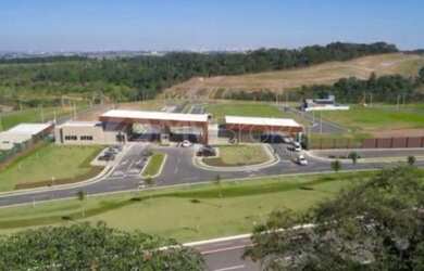 Imagem 2: Senador Canedo - Loteamento/Condomínio - Jardins Bolonha