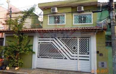 Imagem: O depósito possui 3 Vagas na garagem, 282m² de Área e está