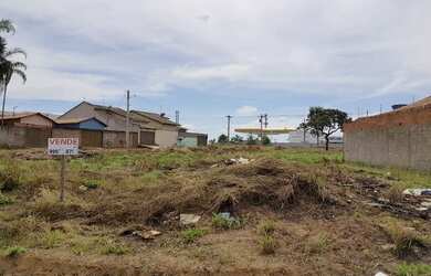 Imagem: O terreno possui 498m² de Área e está localizado em Jardim