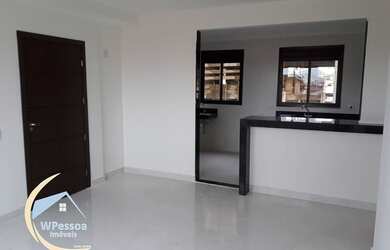 Imagem: O apartamento possui 3 Dormitórios, 1 Banheiro, 2 Vagas na