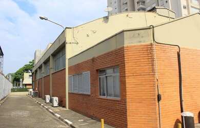 Imagem 9: Galpão/Depósito/Armazém para aluguel e venda tem 2737 metros quadrados