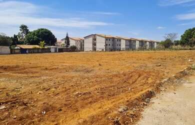 Imagem: O terreno possui 2.799m² de Área e está localizado em Chácaras