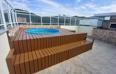 Imagem: O apartamento possui 3 Dormitórios, 2 Banheiros, 2 Vagas na