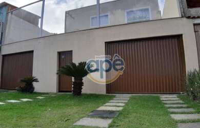 Imagem: A casa possui 5 Dormitórios, 5 Banheiros, 5 Vagas na garagem