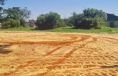 Imagem: O terreno possui 509m² de Área, Churrasqueira e está localizado