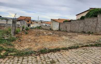 Imagem: O terreno possui 250m² de Área e está localizado em Araripina