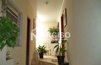 Imagem 16: 206M², DUAS CASAS, PRÓX. SHOPPING JOCKEY PLAZA, REGIÃO NOBRE DO BAIRRO..