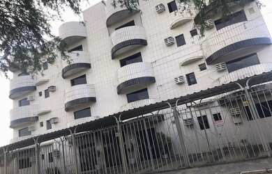 Imagem: O apartamento possui 3 Dormitórios, 2 Banheiros, 1 Vaga na