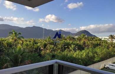 Imagem: O apartamento possui 4 Dormitórios, 3 Banheiros, 2 Vagas na