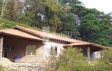 Imagem: A casa em condomínio possui 3 Dormitórios, 5 Banheiros, 5