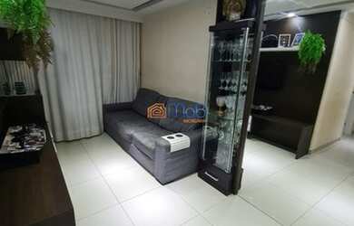 Imagem: O apartamento possui 3 Dormitórios, 2 Banheiros, 72m² de Área