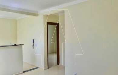 Imagem: O apartamento possui 2 Dormitórios, 1 Banheiro, 1 Vaga na garagem