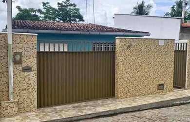 Imagem: A casa possui 2 Dormitórios e está localizado em Santos Dumont