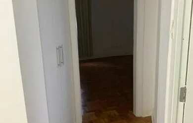 Imagem: O apartamento possui 2 Dormitórios, 2 Banheiros, 70m² de Área