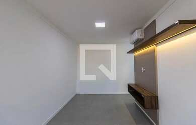 Imagem: O apartamento possui 3 Dormitórios, 3 Banheiros, 2 Vagas na