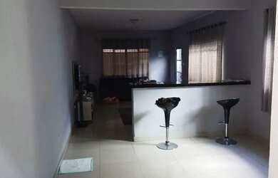 Imagem 16: Sobrado muito bem localizado