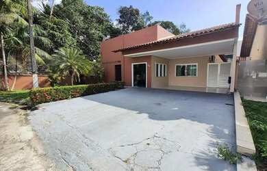 Imagem: A casa em condomínio possui 3 Dormitórios, 4 Banheiros, 5