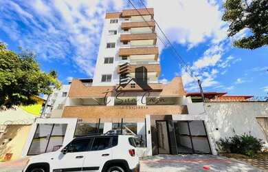 Imagem: O apartamento possui 3 Dormitórios, 2 Banheiros, 3 Vagas na