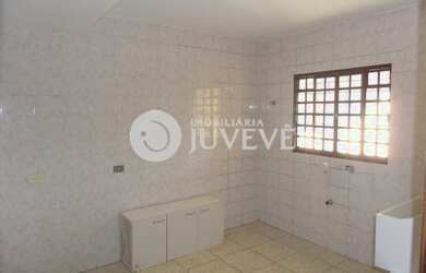 Imagem 6: IMOBILIÁRIA JUVEVÊ VENDE SOBRADO SANTA QUITERIA PRX RUA JOÃO ALENCAR...