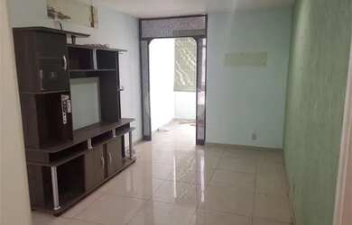 Imagem: O apartamento possui 2 Dormitórios, 2 Banheiros, 70m² de Área