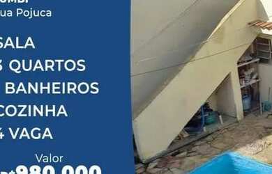 Imagem: A casa possui 3 Dormitórios, 1 Banheiro, 4 Vagas na garagem