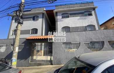 Imagem: O apartamento possui 2 Dormitórios, 1 Banheiro, 2 Vagas na