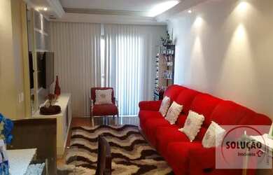 Imagem: O apartamento possui 3 Dormitórios, 1 Banheiro, 2 Vagas na