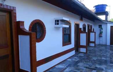 Imagem: A kitnet possui 1 Dormitório, 1 Banheiro, 1 Vaga na garagem