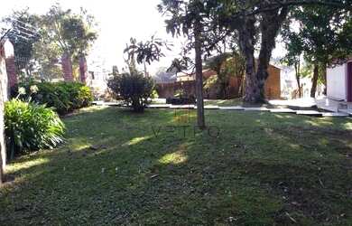 Imagem: O terreno possui 1.154m² de Área e está localizado em Canela