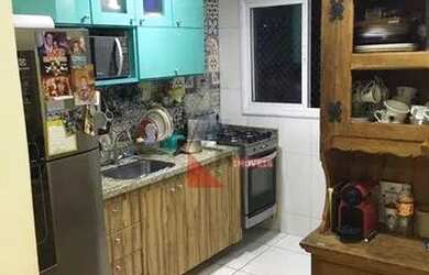 Imagem: O apartamento possui 2 Dormitórios, 1 Banheiro, 1 Vaga na garagem