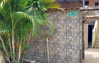 Imagem: A casa possui 2 Dormitórios, 4 Banheiros, 2 Vagas na garagem