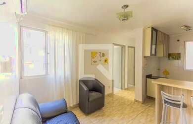 Imagem: O apartamento possui 2 Dormitórios, 1 Banheiro, 1 Vaga na garagem