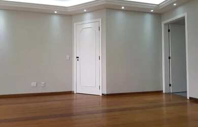 Imagem 2: Apartamento na Vila Suzana de 120m² com 4 dormitórios, 1 suíte, 3 banheiros e 2 vagas