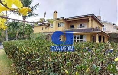 Imagem: A casa em condomínio possui 5 Dormitórios, 5 Banheiros, 4