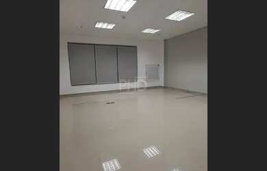 Imagem: O depósito possui 1 Vaga na garagem, 38m² de Área e está