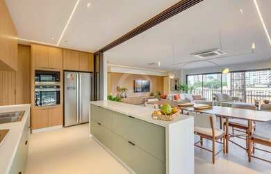 Imagem: O apartamento possui 4 Dormitórios, 5 Banheiros, 3 Vagas na