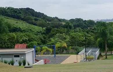 Imagem: O terreno possui 200m² de Área e está localizado em Jardim