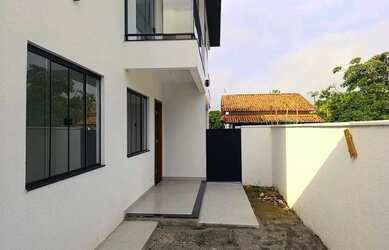 Imagem: A casa possui 2 Dormitórios, 1 Banheiro, 1 Vaga na garagem