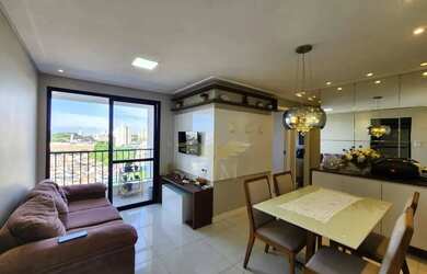 Imagem: O apartamento possui 2 Dormitórios, 2 Banheiros, 1 Vaga na