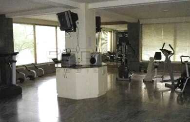 Imagem: O apartamento possui 4 Dormitórios, 2 Banheiros, 3 Vagas na