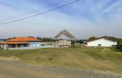 Imagem: O terreno possui 900m² de Área e está localizado em Porangaba