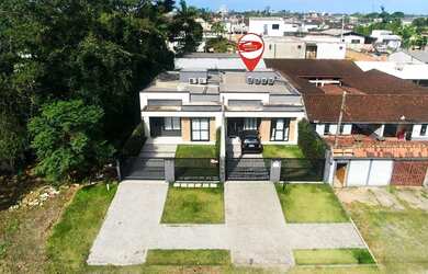 Imagem 2: Residência de alto padrão na rua do Fórum