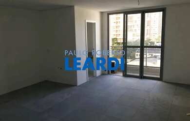 Imagem: O depósito possui 1 Vaga na garagem, 35m² de Área e está