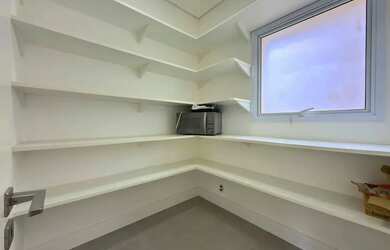 Imagem 9: Sobrado de alto padrão para locação no Tamboré 10 em Santana de Parnaíba...