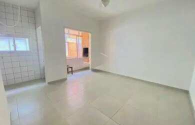 Imagem: O apartamento possui 1 Dormitório, 1 Banheiro, 47m² de Área