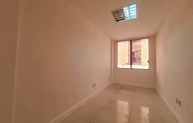 Imagem 11: Sala com recepção e 3 ambientes