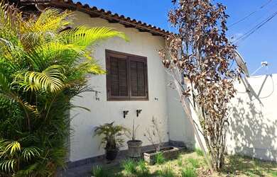 Imagem: A casa em condomínio possui 2 Dormitórios, 1 Banheiro, 1 Vaga