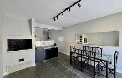 Imagem 13: Duplex com dois dormitórios e vaga de garagem no centro da cidade